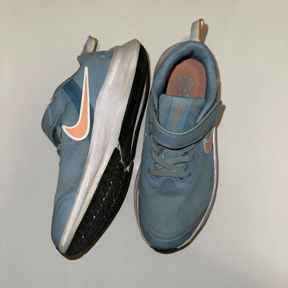 Nike Star Runner 2 Kids Sneakers Girls 1Y Blue Pink Running Shoes DD5889-001 - Picture 2 of 4